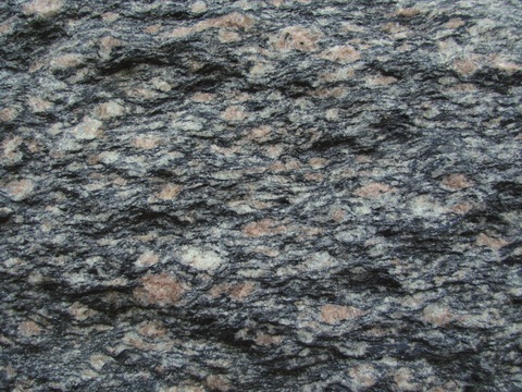 Ausschnitt grobkörniger Sjögeras-Granit