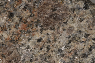 Filipstad-Granit, mit violetten Megakristallen