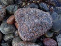 rötlicher Flivik-Granit